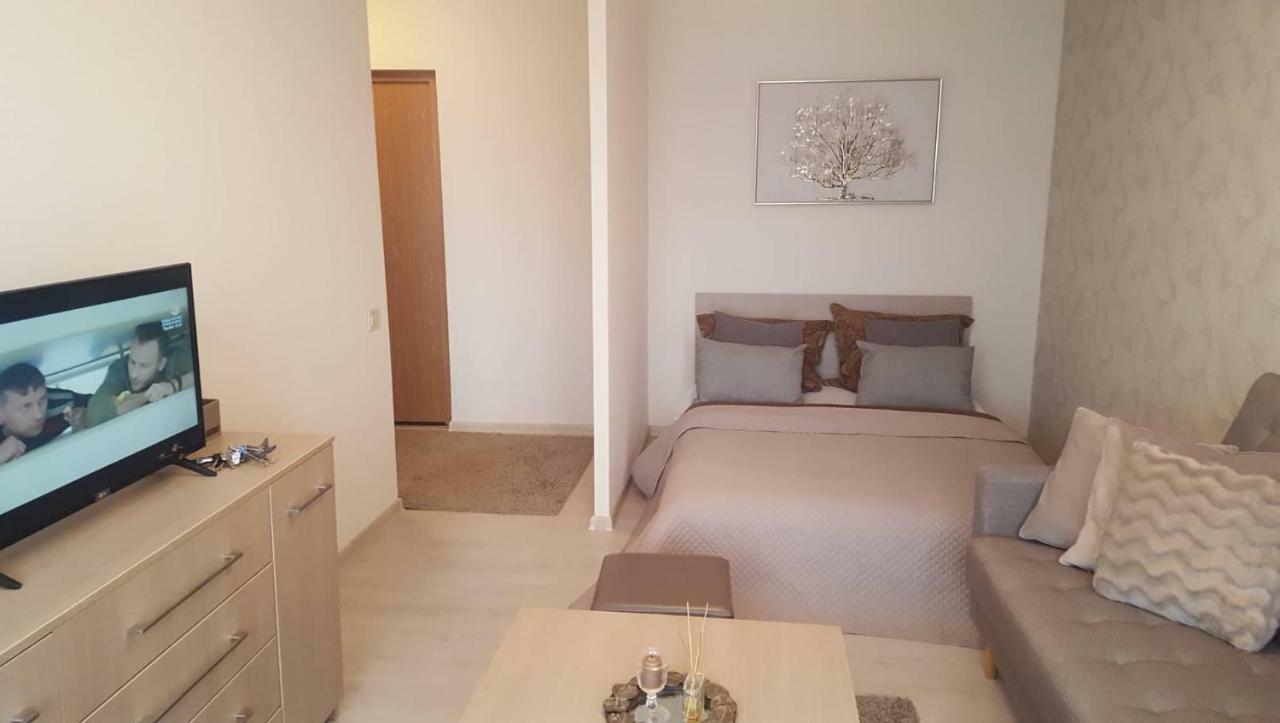 Lieporiu Apartamentai Šiauliai المظهر الخارجي الصورة